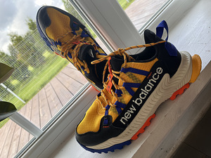 New balance (2 фото из 4)