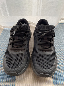 Skechers 36,5 (1 фото из 4)