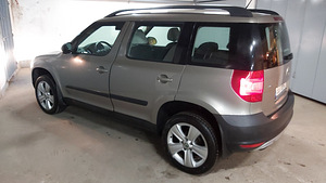 Skoda Yeti Elegance 2.0 TDI, 81kw (4 foto / 10)