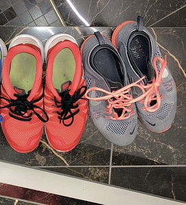Nike Free tossud s38 (5 foto / 5)