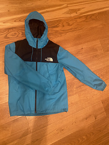 Куртка North Face (1 фото из 3)