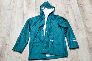 Veekindel kostüüm Rukka (2 foto / 4)