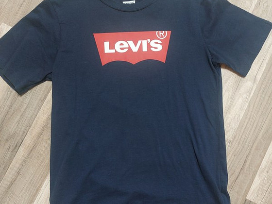 Футболка Levis 176см