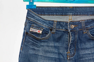 Naiste Teksad Diesel(36) ja Ralph Lauren(38) S-M(36-38) (2 foto / 7)