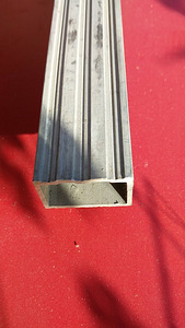Alumiiniumprofiil (2 foto / 2)