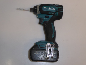 Akutrell Makita DTD152 + Aku 3,0 Ah (2 foto / 5)