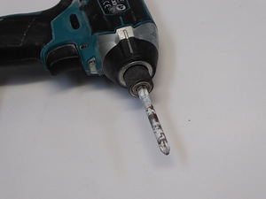 Akutrell Makita DTD152 + Aku 3,0 Ah (4 foto / 5)