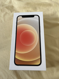 iPhone 12 mini 128gb белый (4 фото из 10)