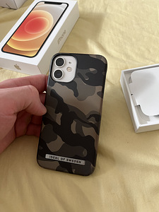 iPhone 12 mini 128gb белый (7 фото из 10)