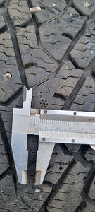 Naastrehvid 215/60 R17C (5 foto / 10)