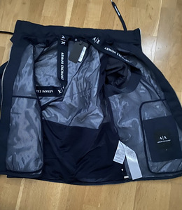 Armani exchange (4 фото из 4)