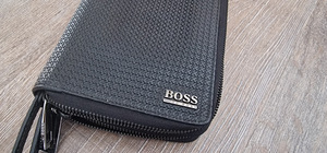 Кошелек Hugo Boss (7 фото из 8)