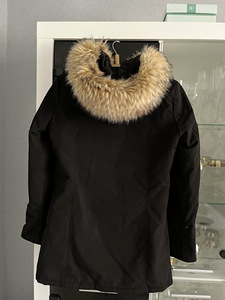 Продам парку (2 фото из 2)