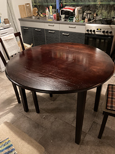 Стол (1 фото из 2)