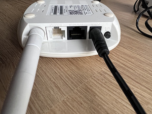 Wifi маршрутизатор (3 фото из 3)
