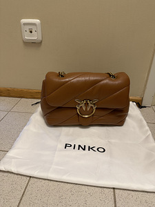 Pinko uus kott (1 foto / 3)