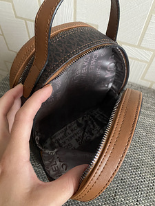Michael Kors seljakott (3 foto / 4)