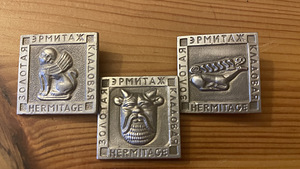 Значок Эрмитаж (1 фото из 1)
