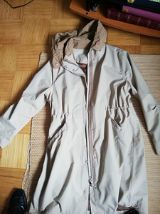 Женское пальто (1 фото из 3)