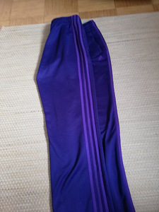 Спортивный костюм Adidas (1 фото из 4)