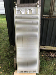 Disainradiaator 3tk. Reguleeritavad, Kasutamatta (3 foto / 6)