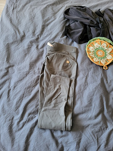 Freddy pants. 36 Low waist (1 foto / 2)