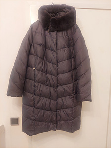 Продам меховое пальто (5 фото из 7)