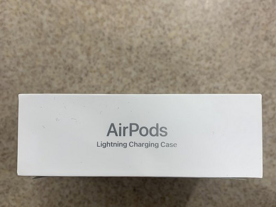 AirPods