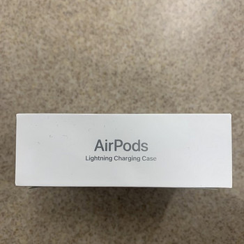 AirPods