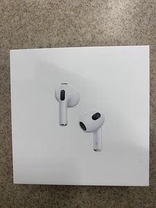 AirPods (2 foto / 4)