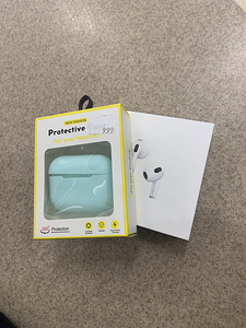 AirPods (4 foto / 4)