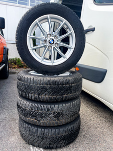 Колеса BMW 16" с шинами (1 фото из 4)