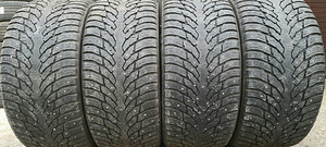 Nokian 295/40/21 - 8мм - 95% шипов - установка (1 фото из 1)