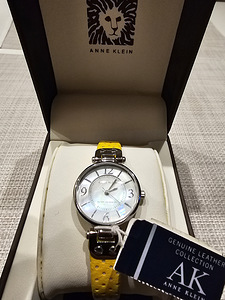 ANNE KLEIN (1 фото из 1)
