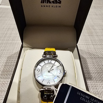 ANNE KLEIN