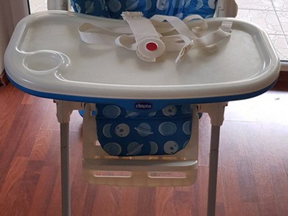 Cтульчик для кормления Chicco
