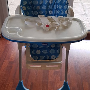Cтульчик для кормления Chicco