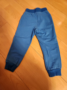 Брюки, штаны (2 фото из 10)