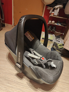 Продажа подержанных люлек Maxi-Cosi (3 фото из 5)