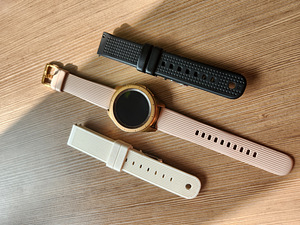 Samsung galaxy watch (5 фото из 5)