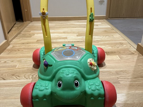 Little tikes käimistugi, alates 9. elukuust. Laagri alevik.