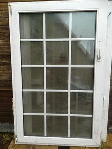 Plastik aknad kahekordsed,tuulutusega avanevad. (1 foto / 1)