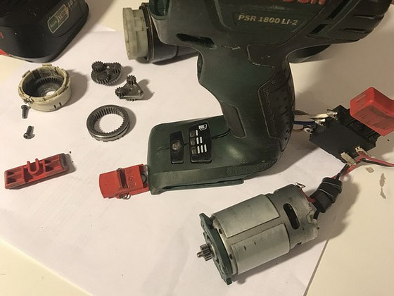 Bosch 18v PSR kruvikeeraja varuosadeks