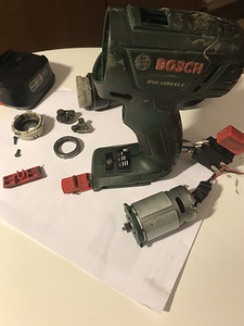 Bosch 18v PSR отвертка на запчасти (1 фото из 2)