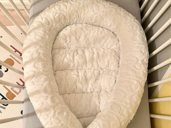 Baby nest - high quality - double sided (winter & summer)