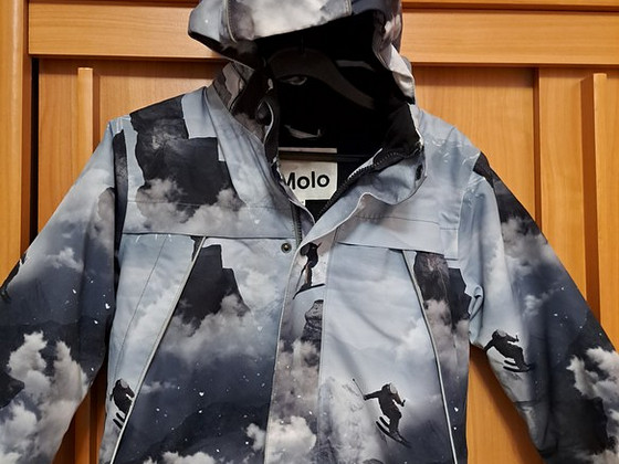Зимняя куртка Molo 128