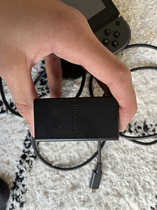 Nintendo Switch (3 фото из 5)