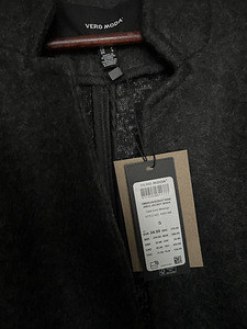 Uus poolmantel/jacket tumehall S (2 foto / 3)