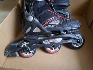 Rulluisud, suurus 28-32, Rollerblade (2 foto / 4)