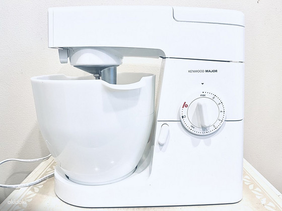 Köögimasin Kenwood Classic Major KM630 Кухонная машина